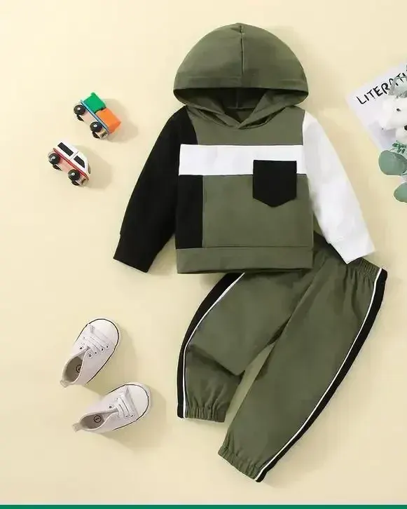 Hooded Sweatpants Outfits for Boys