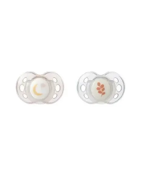 Tommee Tippee Glow in the Dark Night Time Orthodontic Soother Age- 18-36 Months