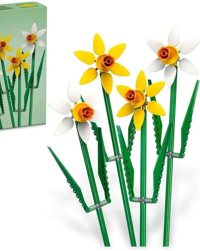 LEGO 40747 Daffodils Building Blocks Multicolor Age- 6 Years & Above