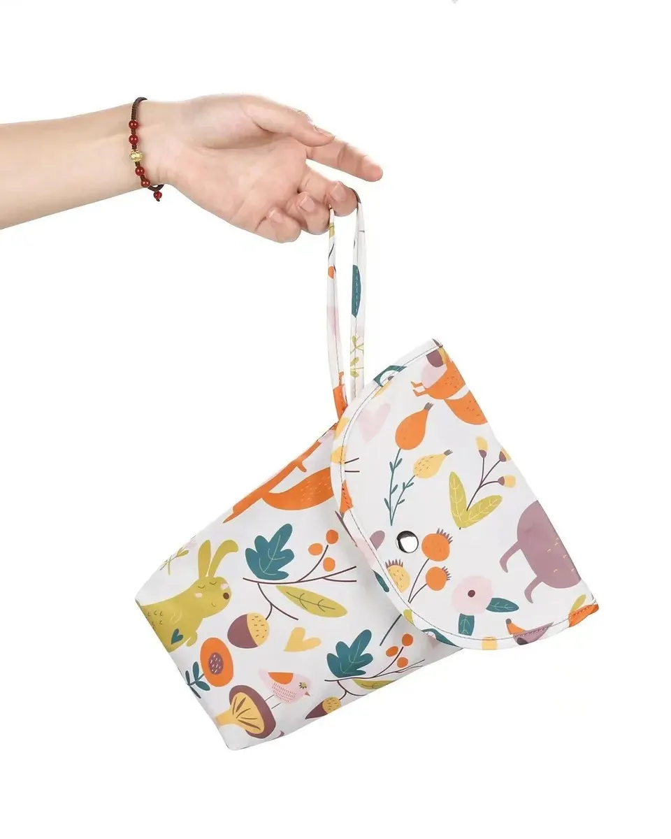 Pibi Reusable Diaper Travel Organizer White Age- Newborn & Above